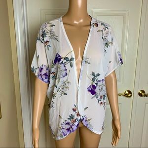 IRIS Short Sleeve White Sheer Floral Cover Up Sz S